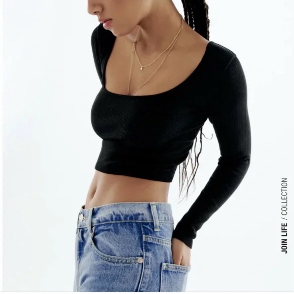 Zara Black Ribbed Scoop Neck Long Sleeve Crop Size M/L